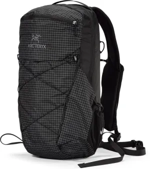 Arc'teryx Aerios 18 Backpack | Ultralight 18L Daypack with a Customizable Fit - Redesign | Black, Regular