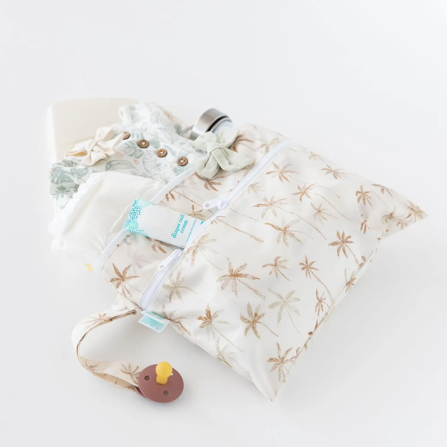 Bumkins Waterproof Wet Bag and Wet Dry Clutch Bags for Baby, Travel, Swim Suit, Cloth Diapers, Pump Parts, Pool, Gym Clothes, Toiletry, Hook to Stroller, Daycare, Zip Packing Pouch, 2-pk Palm Trees