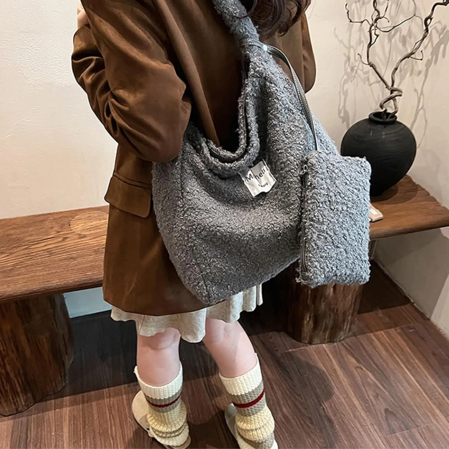 Furry Purse for Women Faux Fur Bag Lambswool Fluffy Tote Bags with Small Wallet Fuzzy Purse Shoulder Handbags
