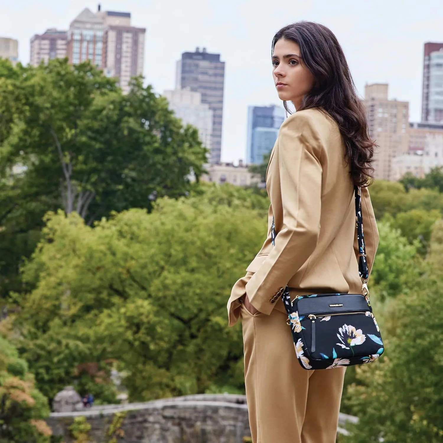Travelon Anti-Theft Addison Small Crossbody